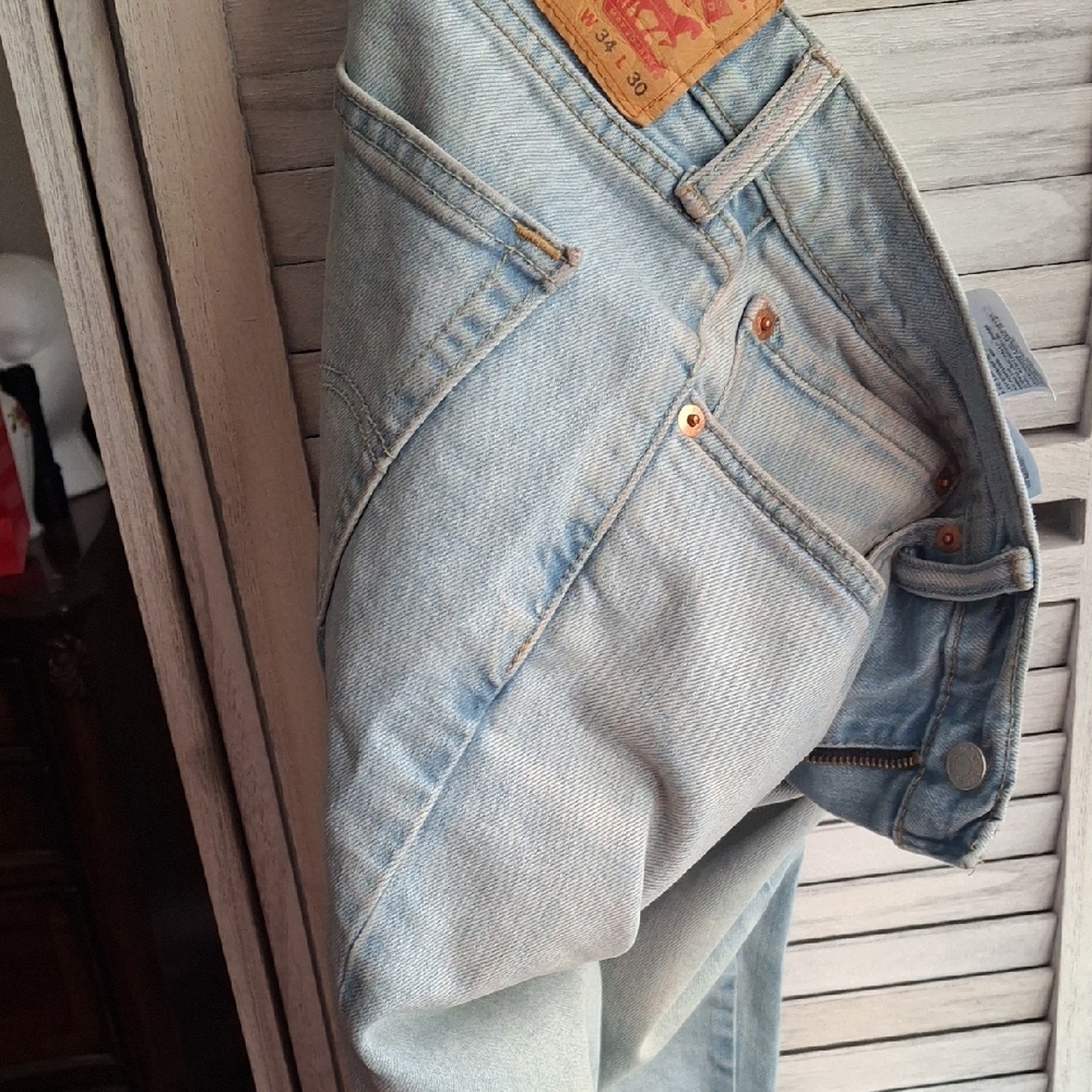 Levi's Light Blue Denim Jeans
